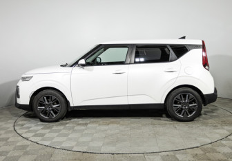 Подержанный автомобиль Kia Soul 2020 года (8 фото)