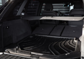 Подержанный автомобиль BMW X5 2017 года (36 фото)