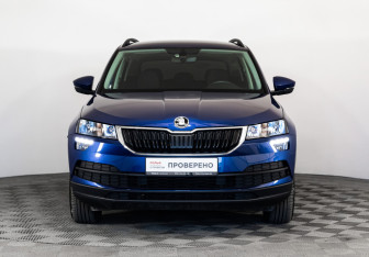 Подержанный автомобиль Skoda Karoq 2021 года (2 фото)