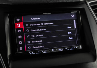 Подержанный автомобиль Hyundai Santa Fe 2012 года (14 фото)