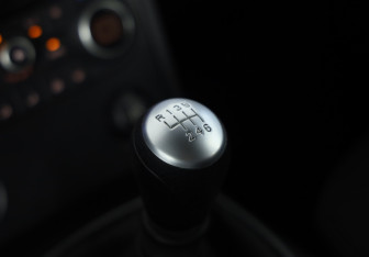 Подержанный автомобиль Nissan Qashqai 2007 года (13 фото)