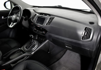 Подержанный автомобиль Kia Sportage 2013 года (13 фото)