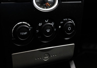 Подержанный автомобиль LADA (ВАЗ) Priora Wagon 2011 года (13 фото)