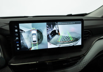 Подержанный автомобиль Haval F7x 2024 года (15 фото)