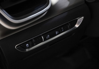 Подержанный автомобиль Geely Coolray 2021 года (15 фото)