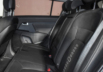 Подержанный автомобиль Kia Sportage 2013 года (12 фото)