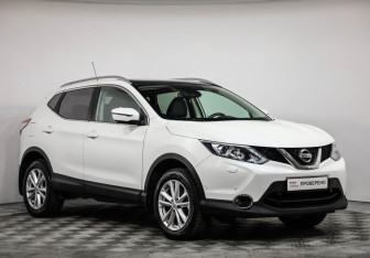 Подержанный автомобиль Nissan Qashqai 2014 года (3 фото)