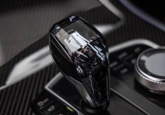 Подержанный автомобиль BMW X5 2021 года (22 фото)