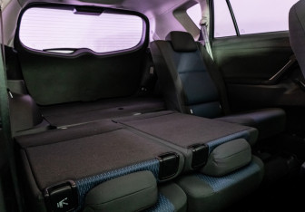 Подержанный автомобиль Toyota Verso 2013 года (21 фото)