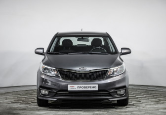 Подержанный автомобиль Kia Rio Sedan 2015 года (2 фото)