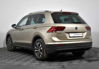 Подержанный автомобиль Volkswagen Tiguan 2020 года (7 фото)
