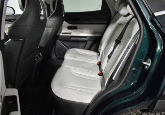 Подержанный автомобиль Jetour Dashing 2024 года (11 фото)