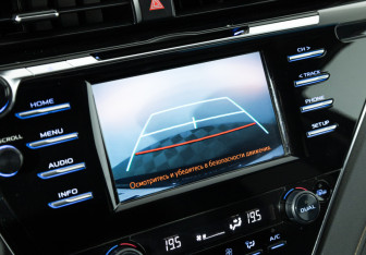 Подержанный автомобиль Toyota Camry Sedan 2021 года (16 фото)