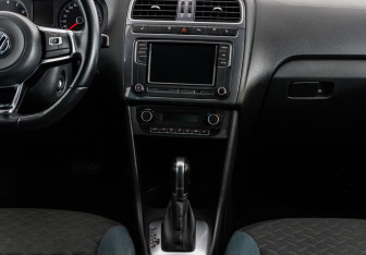 Подержанный автомобиль Volkswagen Polo Sedan 2019 года (12 фото)