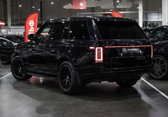 Подержанный автомобиль Land Rover Range Rover 2014 года (10 фото)