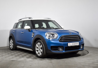 Подержанный автомобиль MINI Countryman 2020 года (3 фото)