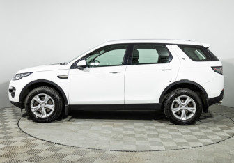 Подержанный автомобиль Land Rover Discovery Sport 2017 года (8 фото)