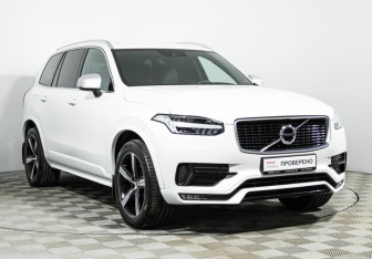 Подержанный автомобиль Volvo XC90 2018 года (3 фото)
