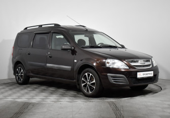 Подержанный автомобиль LADA (ВАЗ) Largus Wagon 2018 года (3 фото)
