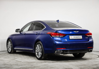 Подержанный автомобиль Genesis G80 2017 года (7 фото)