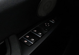 Подержанный автомобиль BMW X3 2014 года (19 фото)