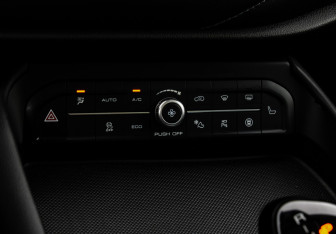 Подержанный автомобиль Haval F7 2020 года (15 фото)