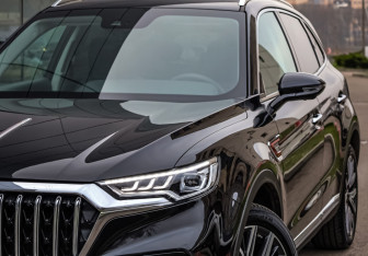 Подержанный автомобиль Hongqi HS5 2024 года (2 фото)