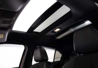 Подержанный автомобиль Mitsubishi Eclipse Cross 2021 года (18 фото)