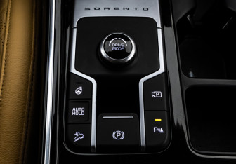 Подержанный автомобиль Kia Sorento 2021 года (18 фото)