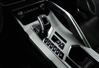 Подержанный автомобиль Geely Coolray 2021 года (17 фото)