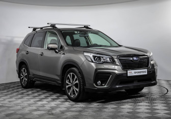 Подержанный автомобиль Subaru Forester Suv 2020 года (3 фото)