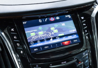 Подержанный автомобиль Cadillac Escalade Suv 2015 года (25 фото)
