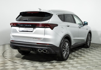 Подержанный автомобиль Jetour X70 Plus 2024 года (5 фото)