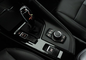 Подержанный автомобиль BMW X2 2018 года (17 фото)