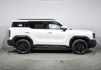 Подержанный автомобиль Haval H3 2024 года (3 фото)