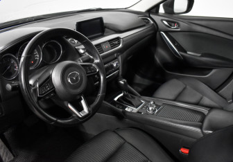 Подержанный автомобиль Mazda 6 Sedan 2017 года (9 фото)