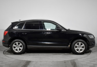 Подержанный автомобиль Audi Q5 2012 года (4 фото)