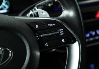 Подержанный автомобиль Hyundai Sonata 2021 года (24 фото)