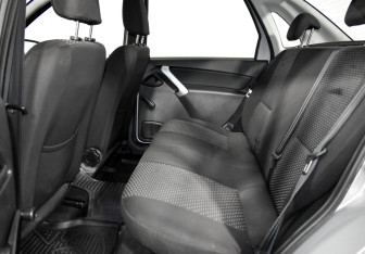 Подержанный автомобиль LADA (ВАЗ) Granta Sedan 2017 года (11 фото)