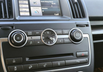 Подержанный автомобиль Land Rover Freelander 2014 года (28 фото)