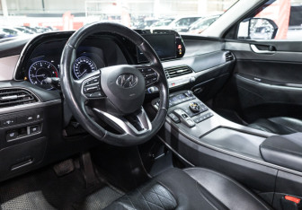 Подержанный автомобиль Hyundai Palisade 2020 года (13 фото)