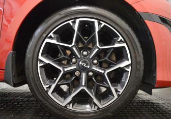 Подержанный автомобиль Kia Ceed Wagon 2021 года (9 фото)