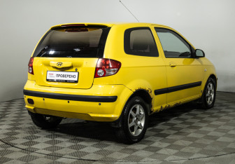 Подержанный автомобиль Hyundai Getz 2004 года (5 фото)
