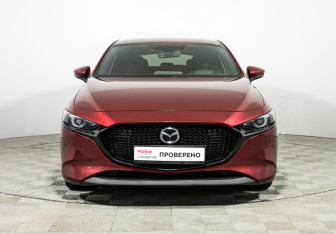 Подержанный автомобиль Mazda 3 Hatchback 2019 года (2 фото)