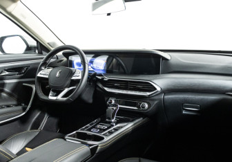 Подержанный автомобиль FAW Bestune T77 2024 года (9 фото)