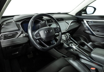 Подержанный автомобиль Geely Atlas Pro 2023 года (11 фото)