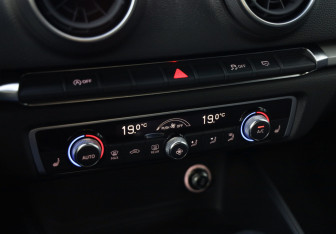 Подержанный автомобиль Audi A3 Sedan 2019 года (16 фото)
