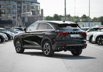 Подержанный автомобиль Haval F7 2024 года (4 фото)