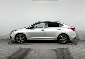 Подержанный автомобиль Hyundai Solaris Sedan 2018 года (8 фото)