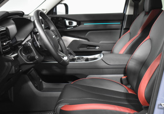 Подержанный автомобиль Haval H3 2024 года (10 фото)